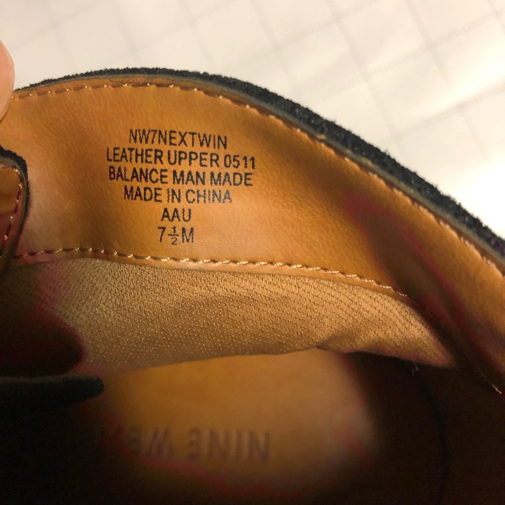 Nine West suede black very comfortable wedge boots with laces - Picture 15 of 17